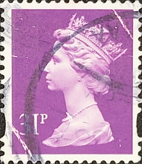 Queen Elizabeth II - Decimal Machin Stamp 31P