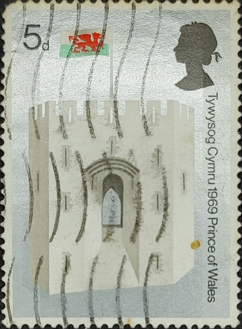 Stamp Great Britain Castles Queen Eleanor's Gate Tywysog Cymru 1969 Prince of Wales